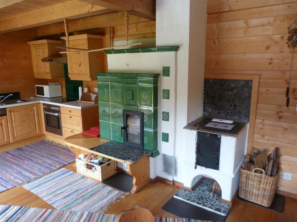 Villa Knusperhaeusl Uttendorf Habitación foto